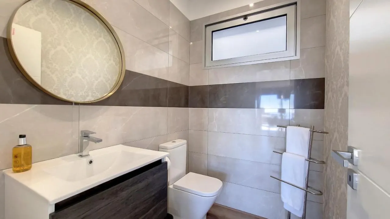 24, The Townhouse By Lovelystay Funchal