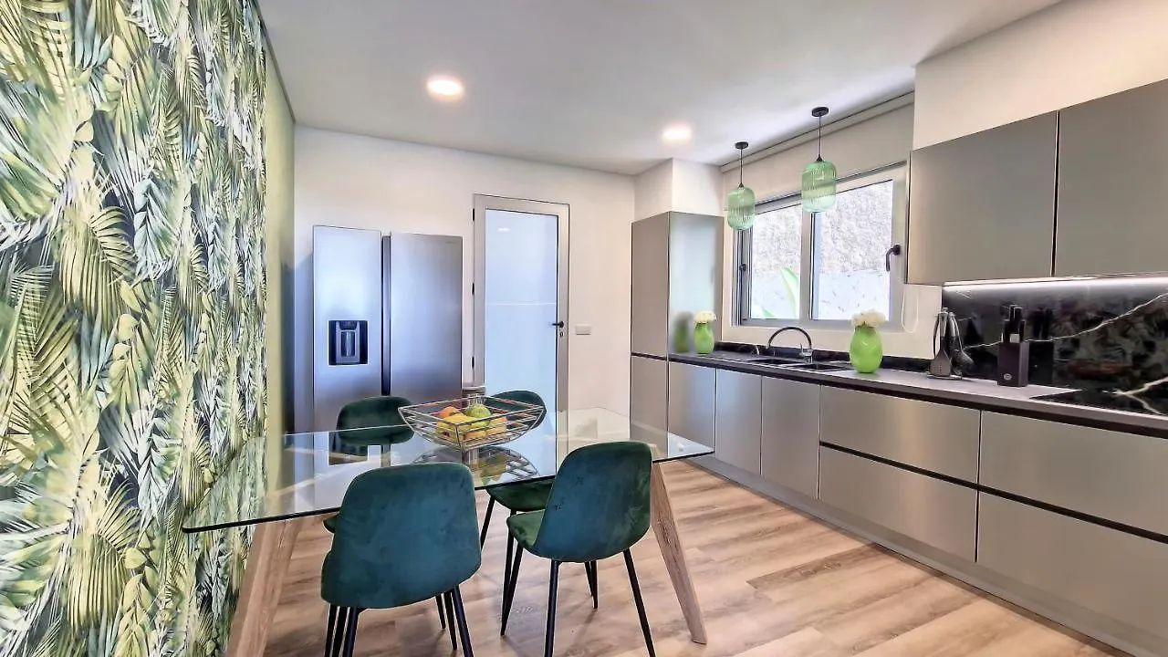 24, The Townhouse By Lovelystay Funchal  Funchal (Madeira)
